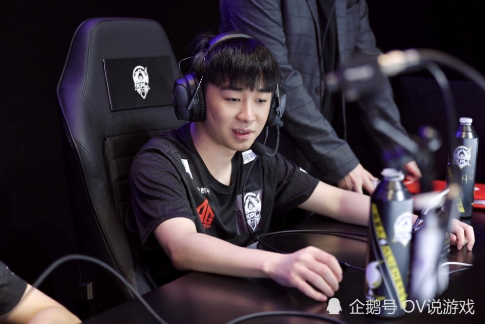  德甲半程最佳阵容争议声四起  